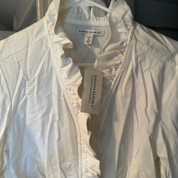 Banana Republic WHITE Ruffle Collar Blouse - Picture 2 of 4